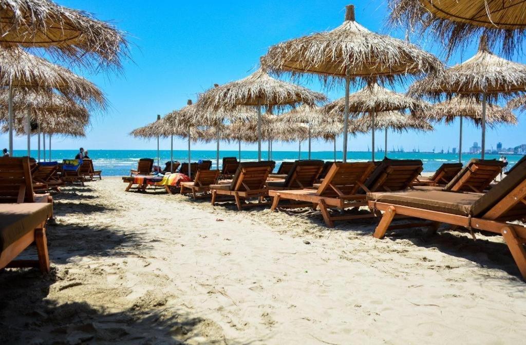 Luxurious Dreamy Seaside Apartment Durrës Eksteriør bilde